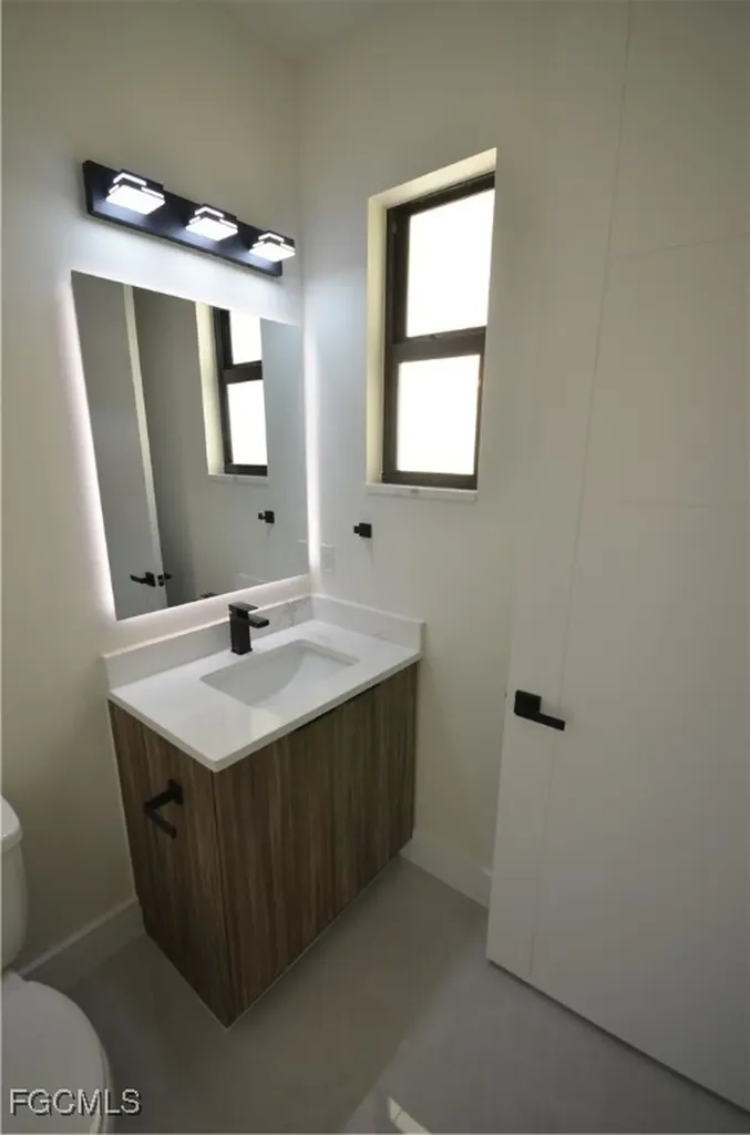2416 Diplomat Parkway W Cape Coral FL 33993