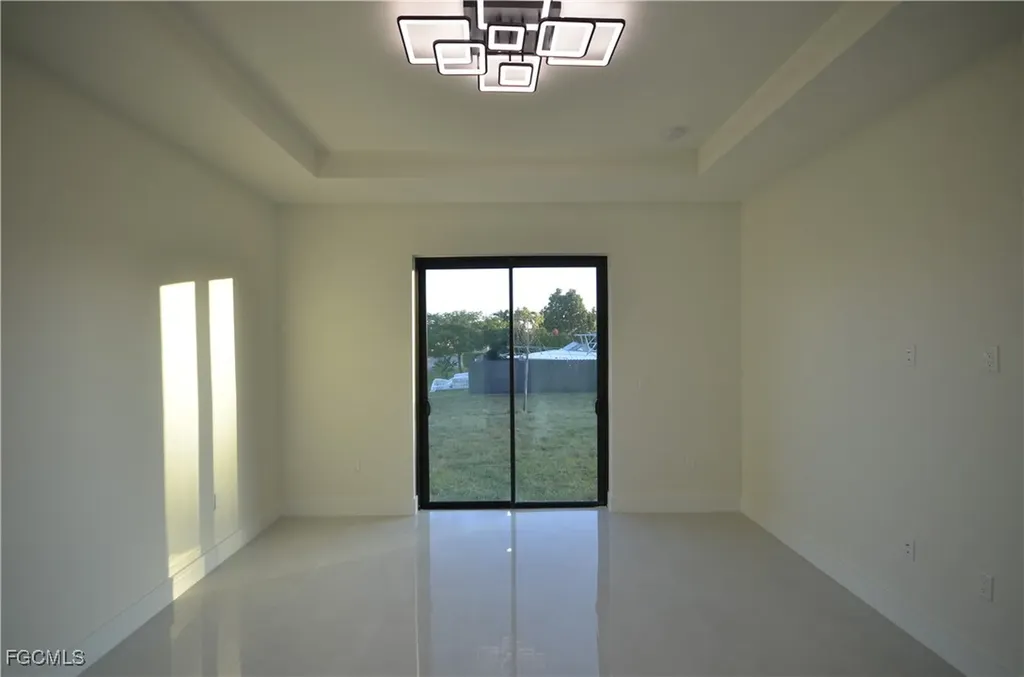 2416 Diplomat Parkway W Cape Coral FL 33993