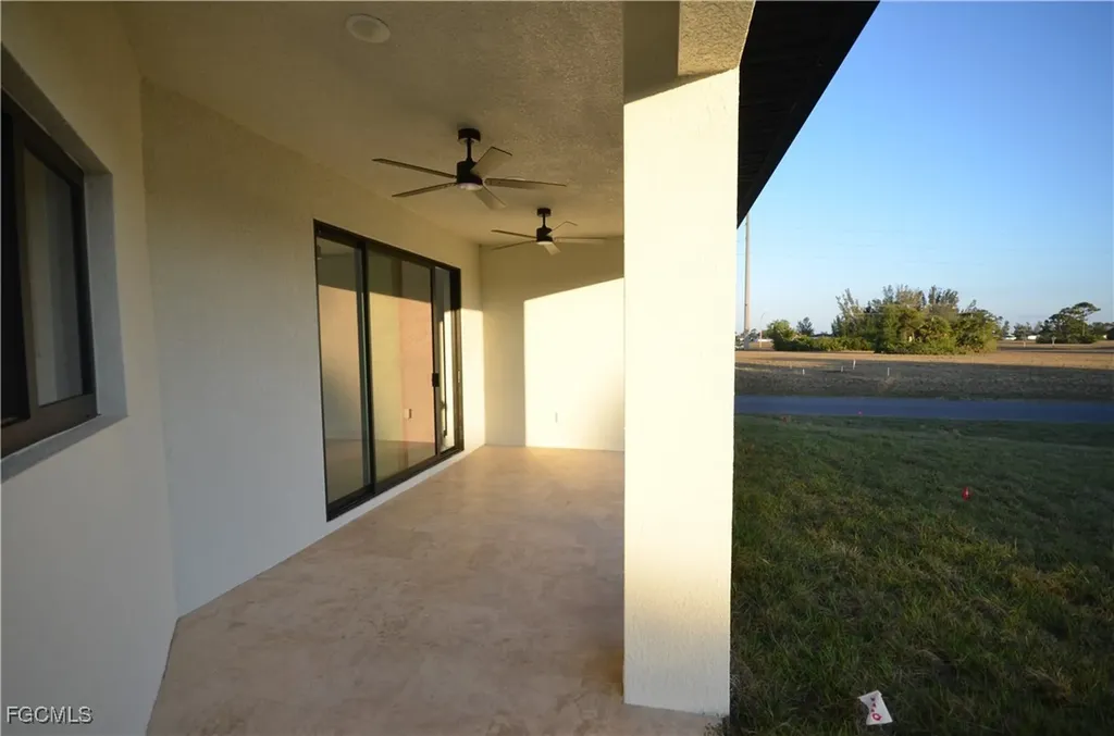 2416 Diplomat Parkway W Cape Coral FL 33993