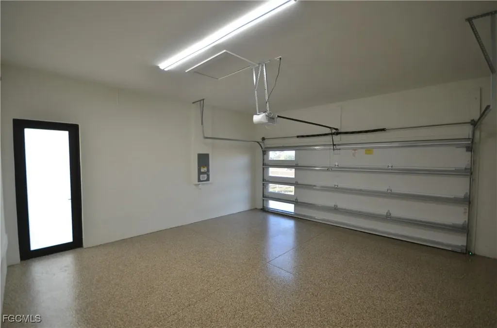 2416 Diplomat Parkway W Cape Coral FL 33993