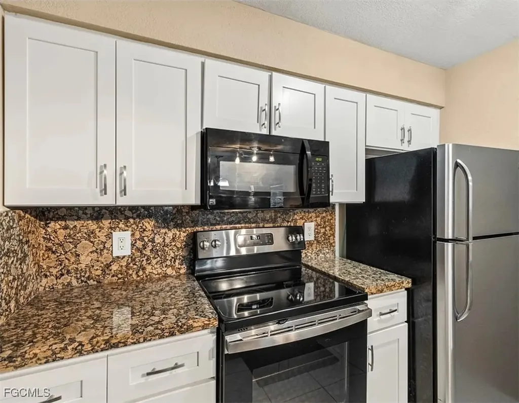 3419 Winkler Avenue Fort Myers FL 33916