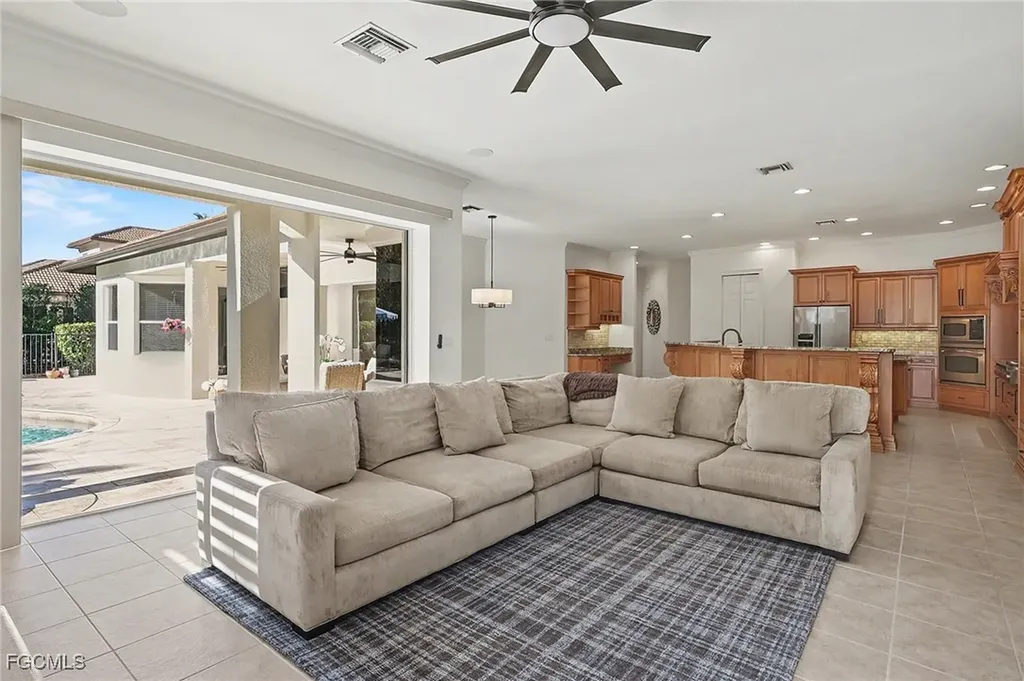 7376 Heritage Palms Estates Drive Fort Myers FL 33966