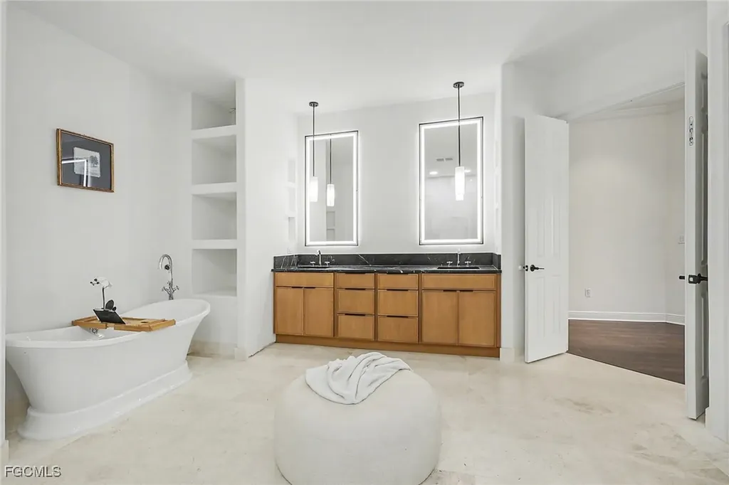 7376 Heritage Palms Estates Drive Fort Myers FL 33966