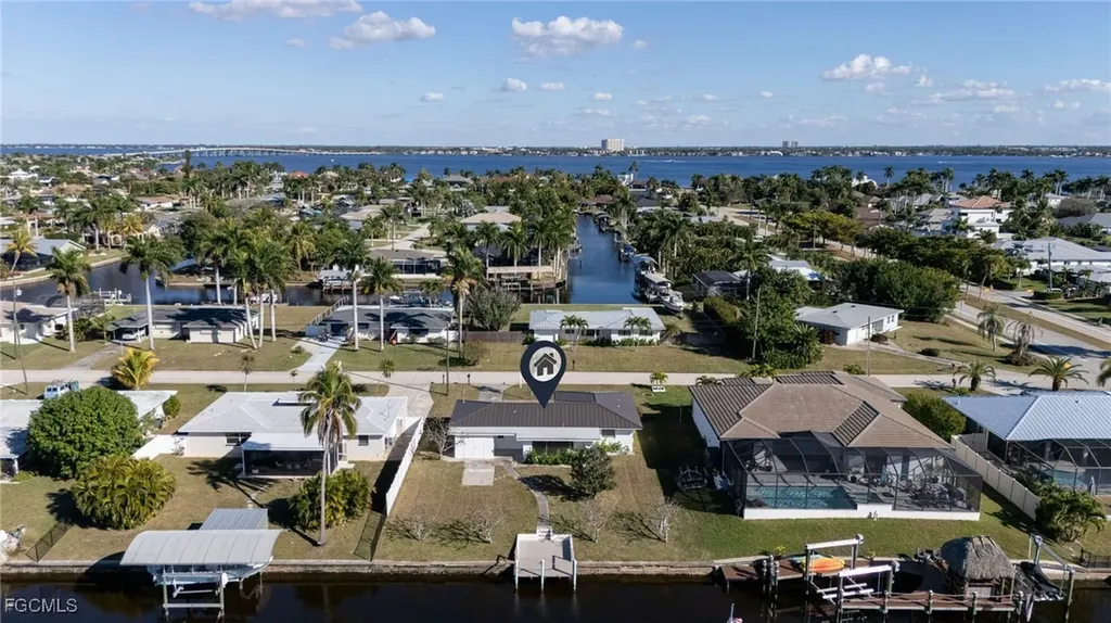 5256 Willow Court Cape Coral FL 33904