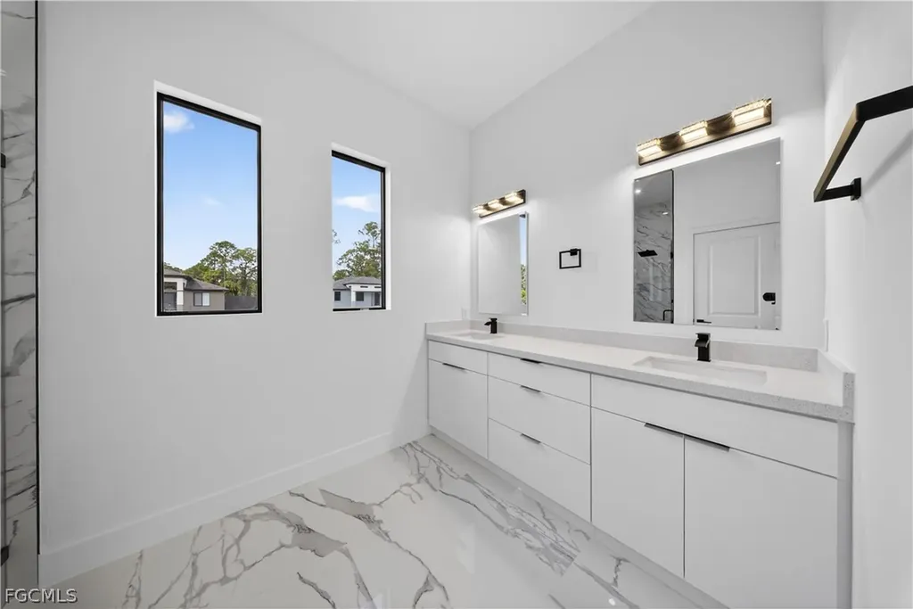 225 Lomax Avenue S Lehigh Acres FL 33974