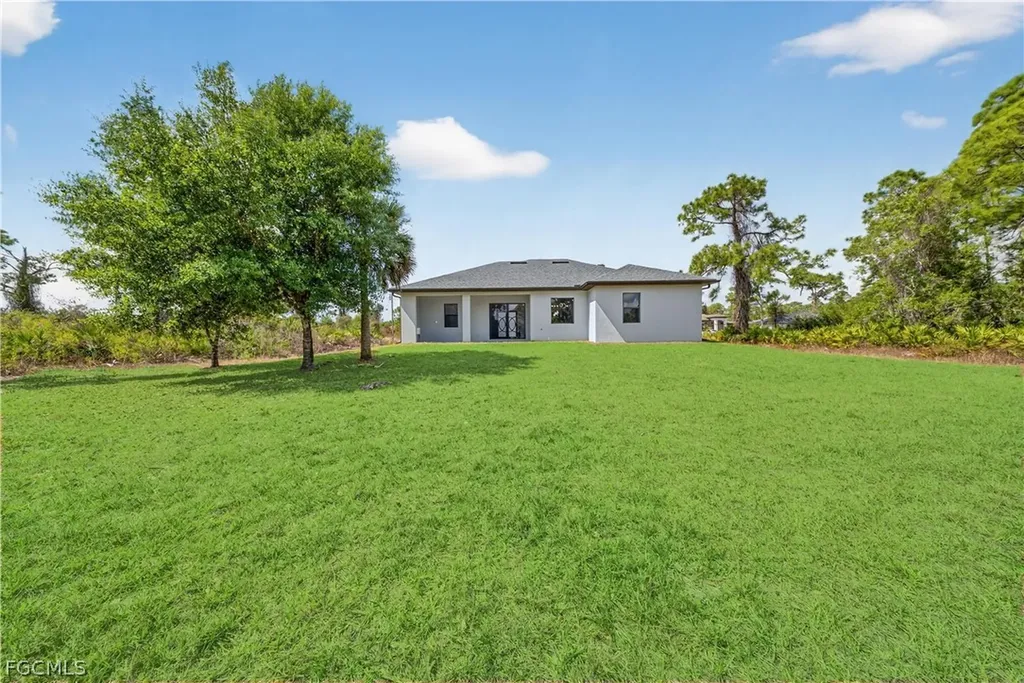 225 Lomax Avenue S Lehigh Acres FL 33974