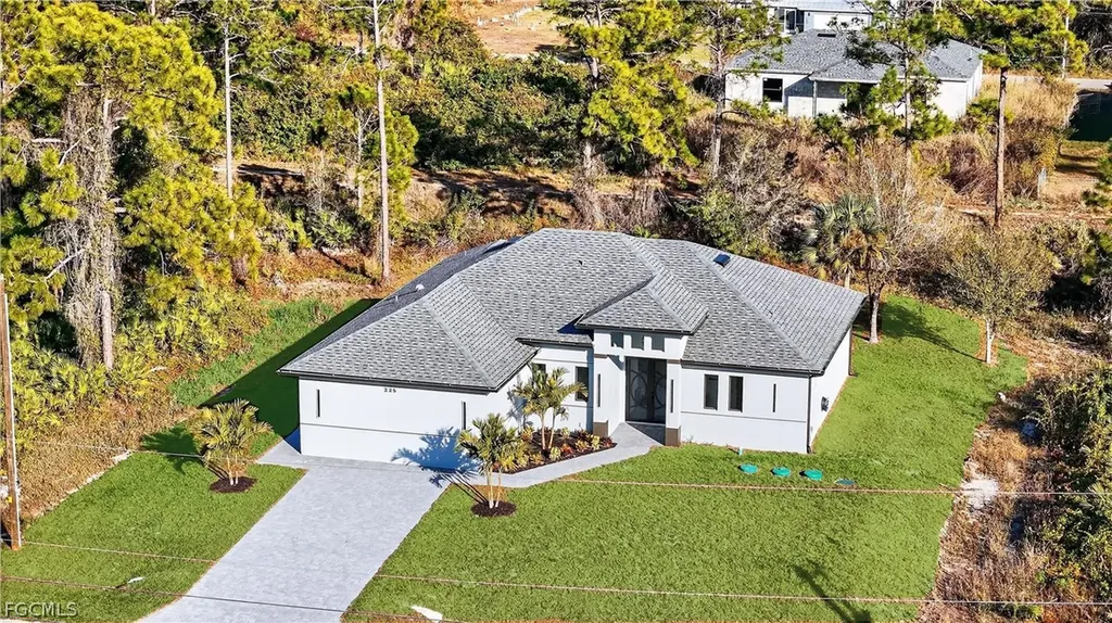 225 Lomax Avenue S Lehigh Acres FL 33974