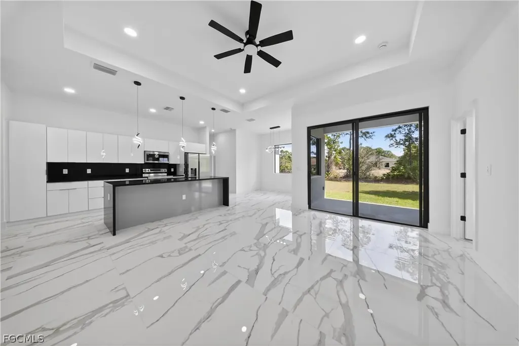 225 Lomax Avenue S Lehigh Acres FL 33974