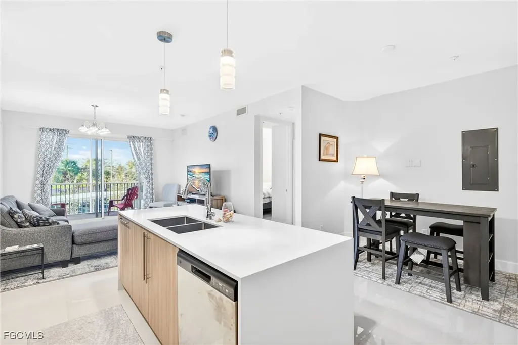 15901 Royal Pointe Lane Fort Myers FL 33908