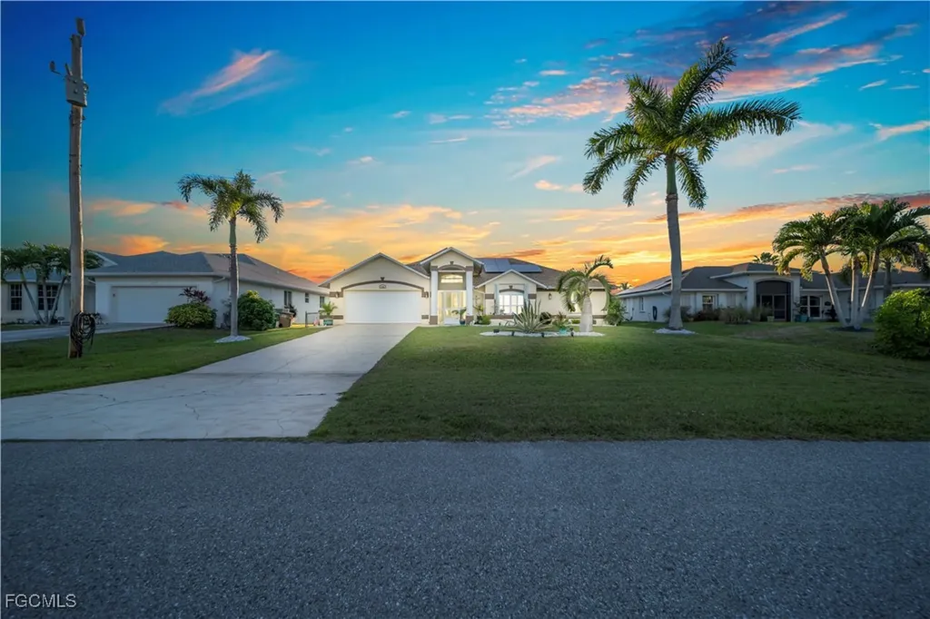 2566 SW 27th Avenue Cape Coral FL 33914