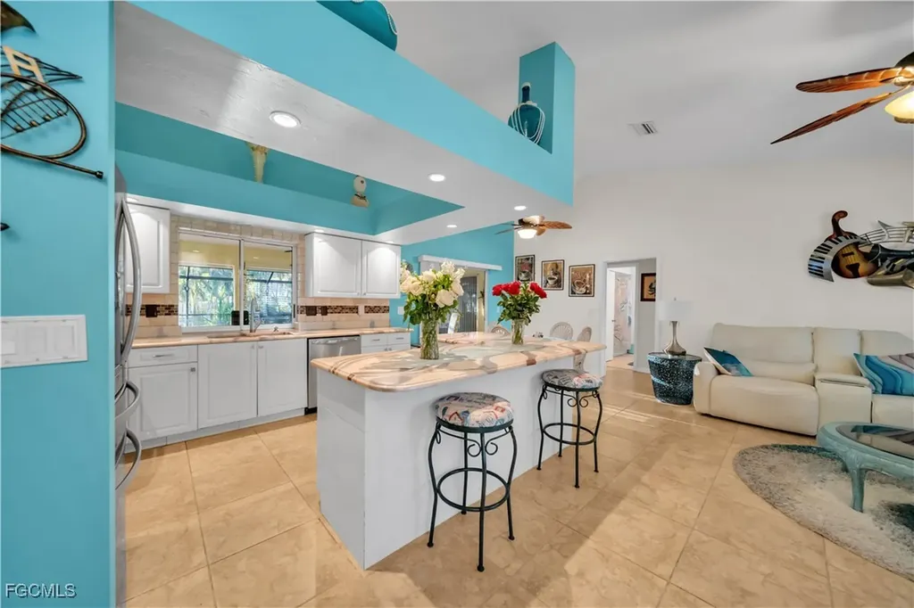 2566 SW 27th Avenue Cape Coral FL 33914