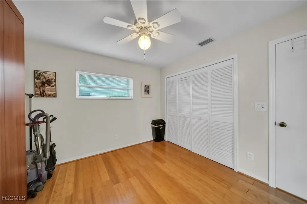 2566 SW 27th Avenue Cape Coral FL 33914