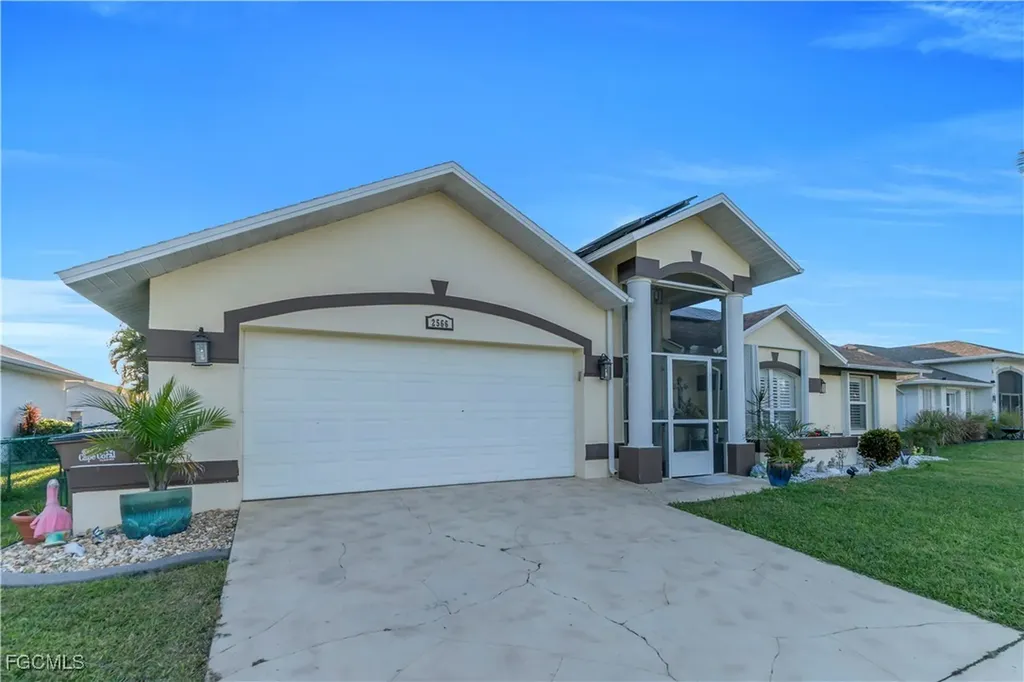 2566 SW 27th Avenue Cape Coral FL 33914