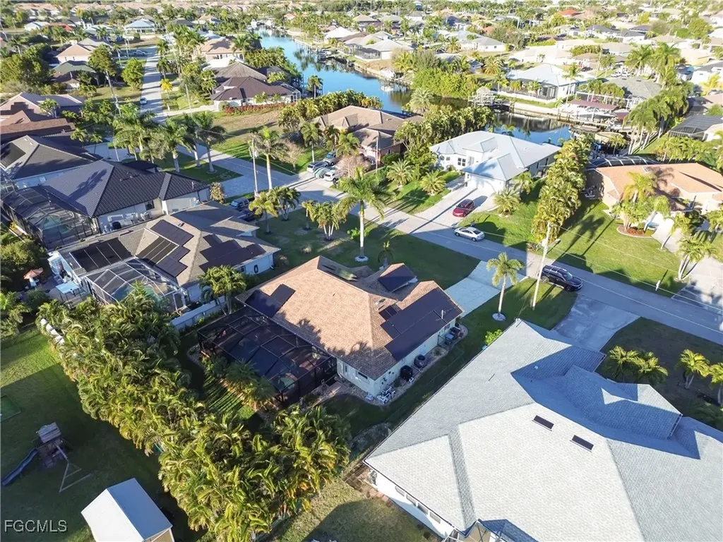 2566 SW 27th Avenue Cape Coral FL 33914