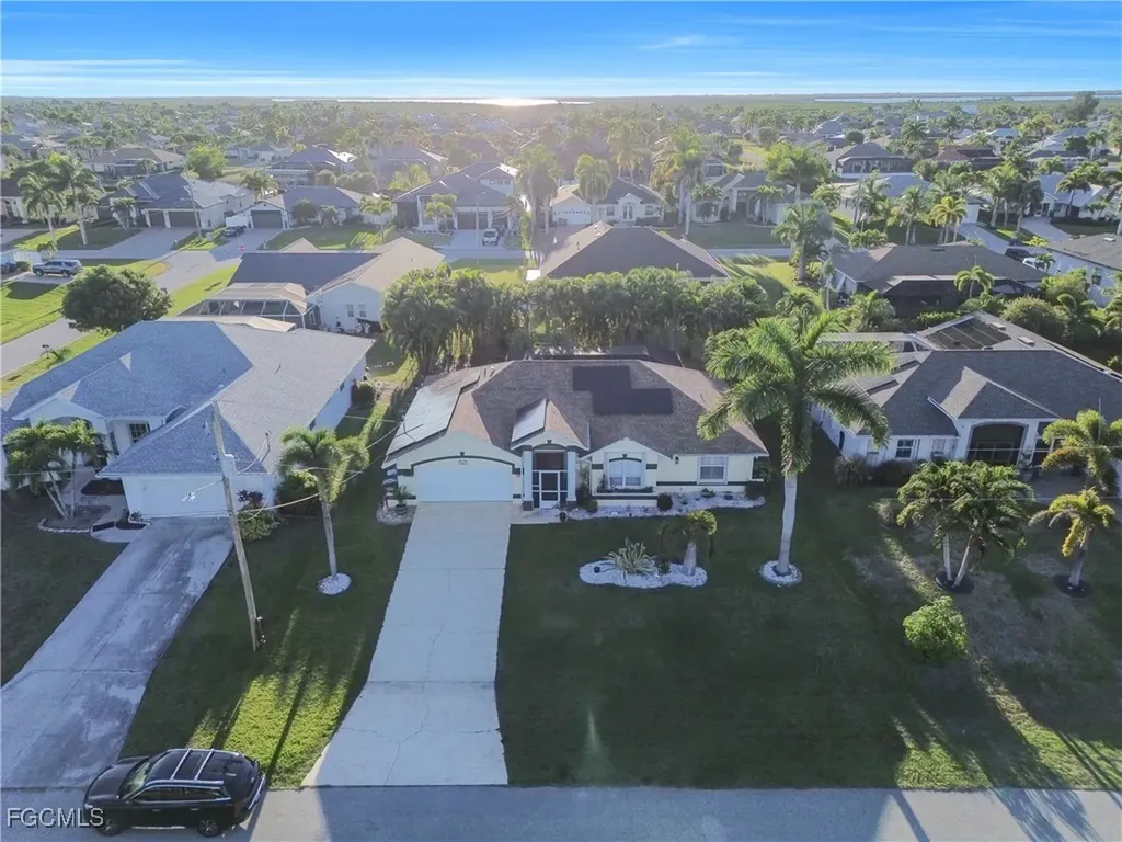 2566 SW 27th Avenue Cape Coral FL 33914