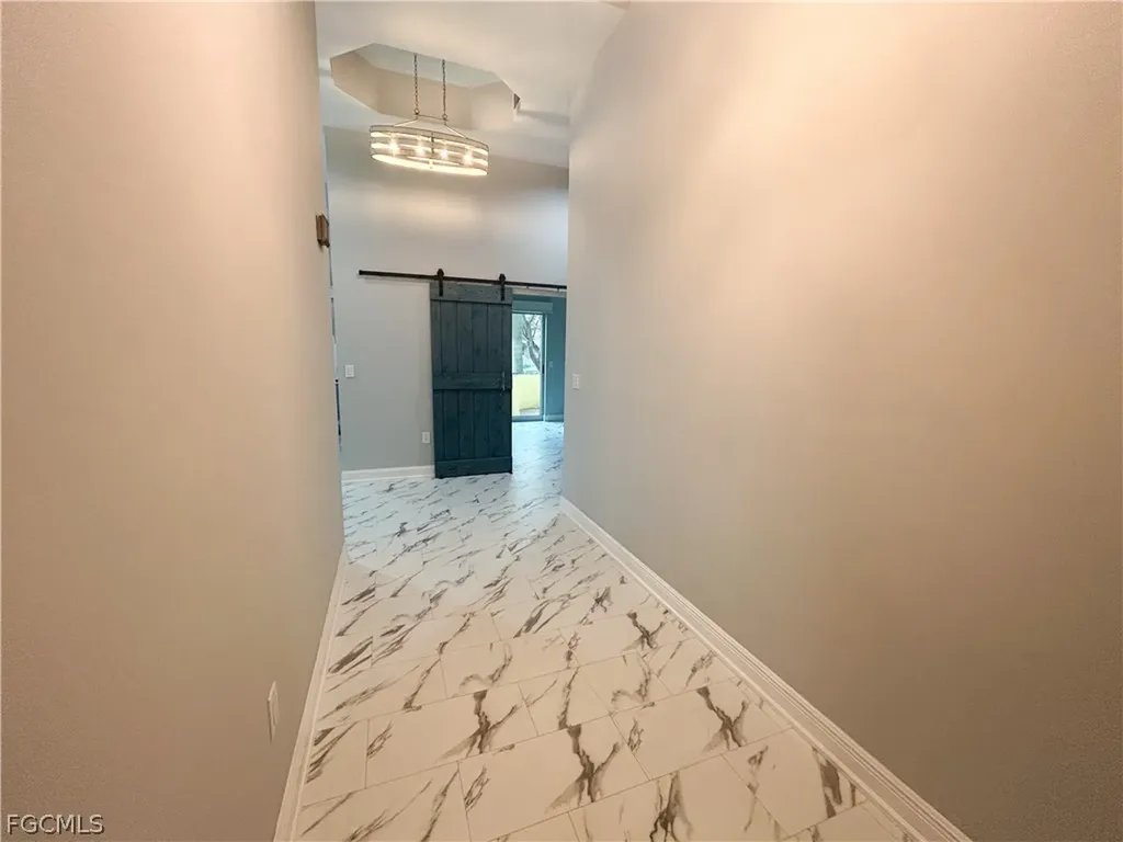 2797 1st Street Fort Myers FL 33916