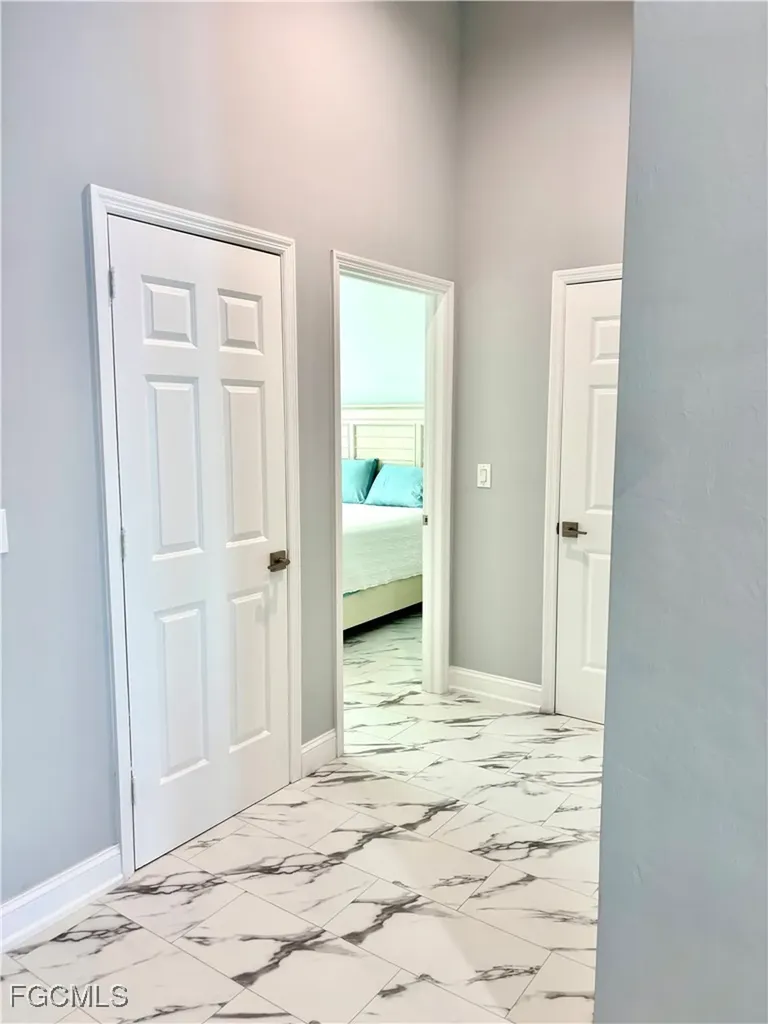 2797 1st Street Fort Myers FL 33916