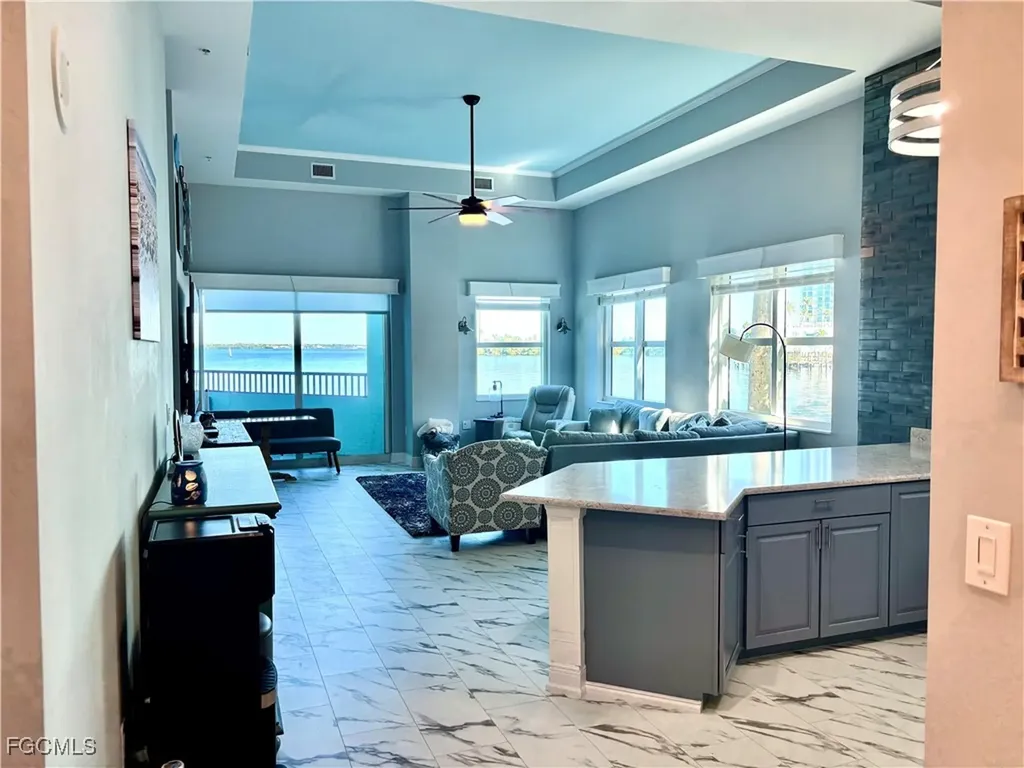 2797 1st Street Fort Myers FL 33916