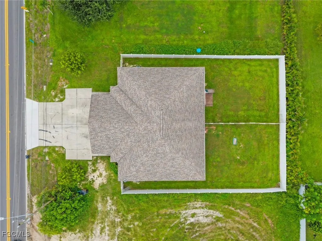 1117/ 1119 Diplomat Parkway E Cape Coral FL 33909