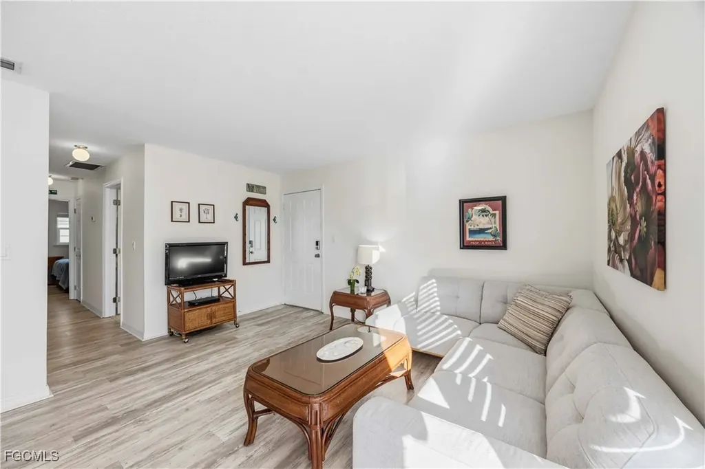 3326 N Key Drive North Fort Myers FL 33903