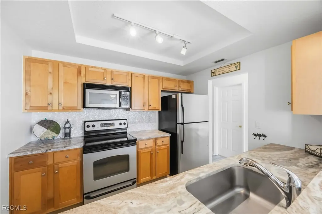 3326 N Key Drive North Fort Myers FL 33903