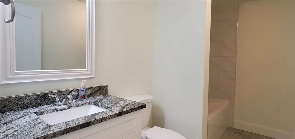 901 SE 30th Street Cape Coral FL 33904