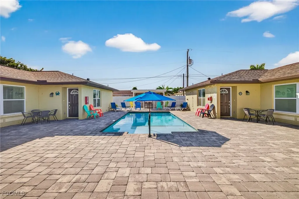 624 SE 46th Street Cape Coral FL 33904