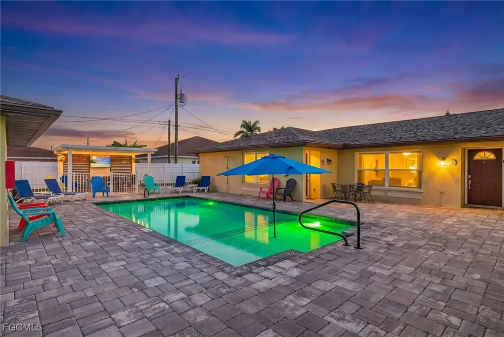 624 SE 46th Street Cape Coral FL 33904