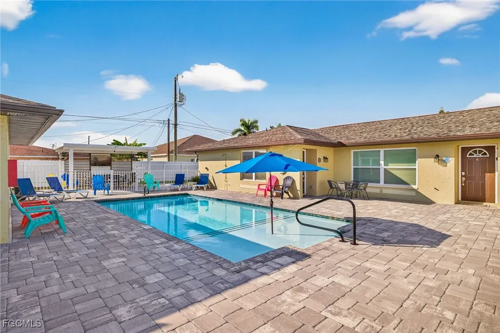 624 SE 46th Street Cape Coral FL 33904