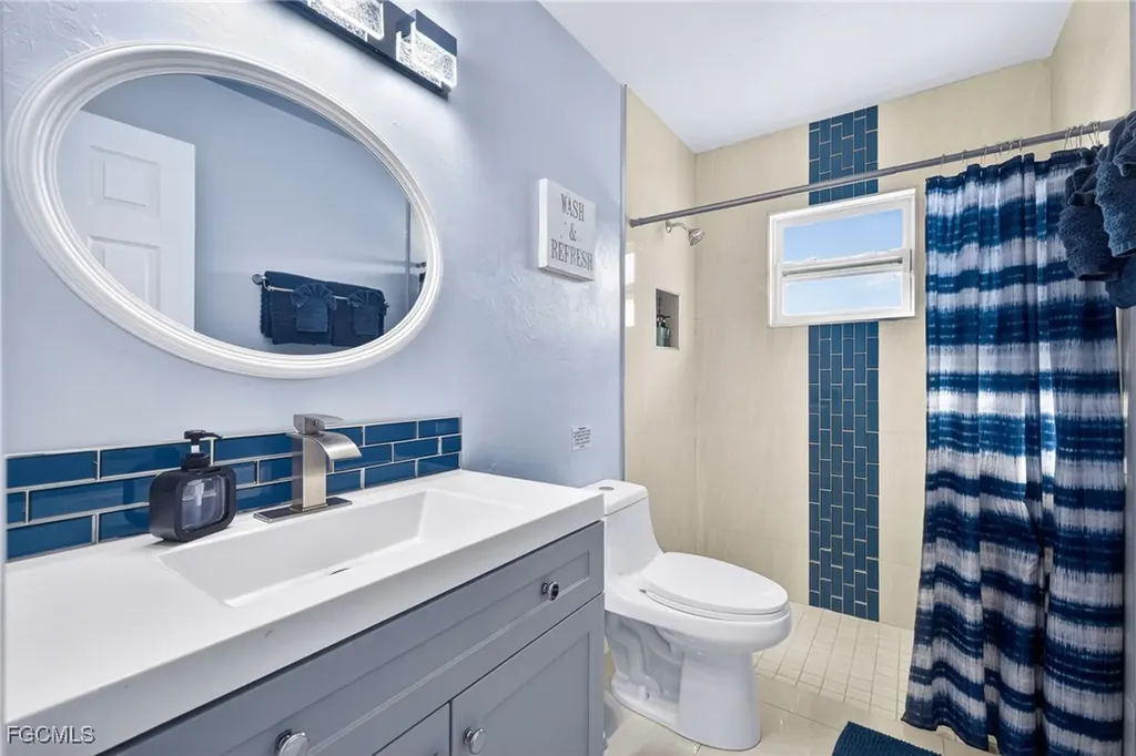 624 SE 46th Street Cape Coral FL 33904