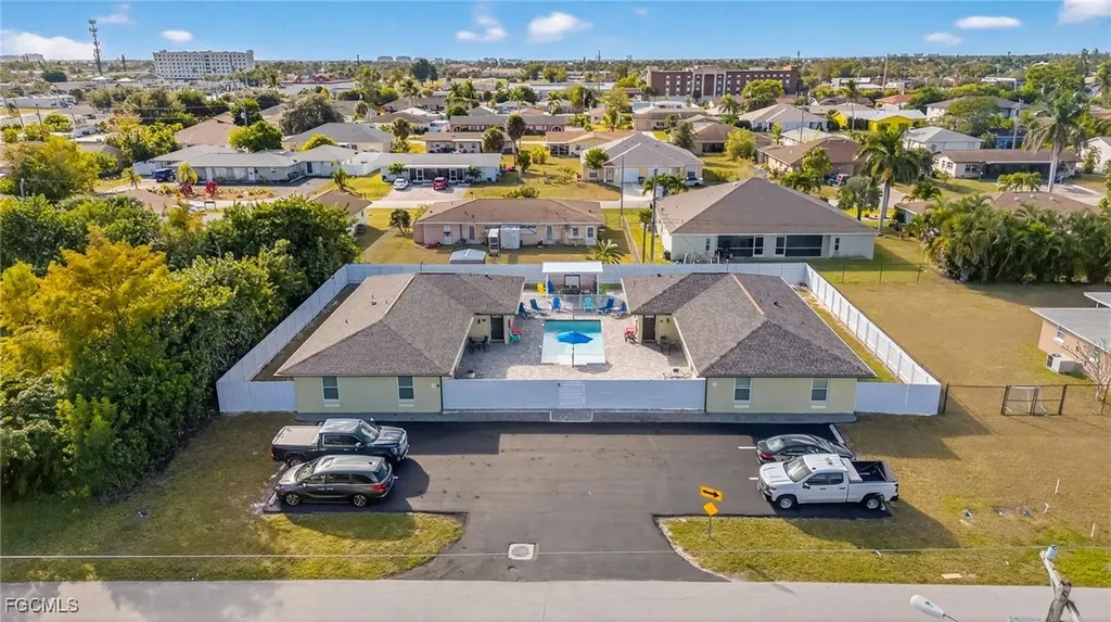 624 SE 46th Street Cape Coral FL 33904