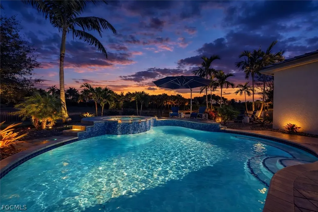11230 Daphne Court Naples FL 34120