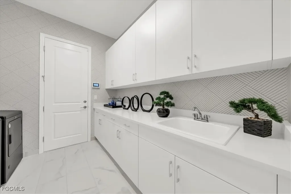 11230 Daphne Court Naples FL 34120