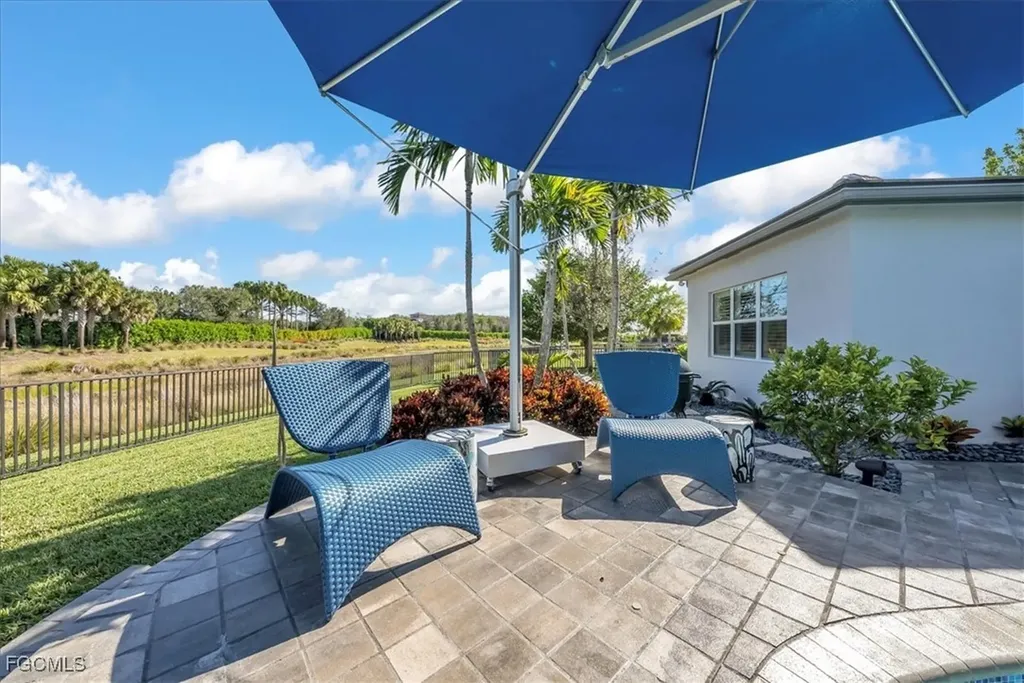 11230 Daphne Court Naples FL 34120