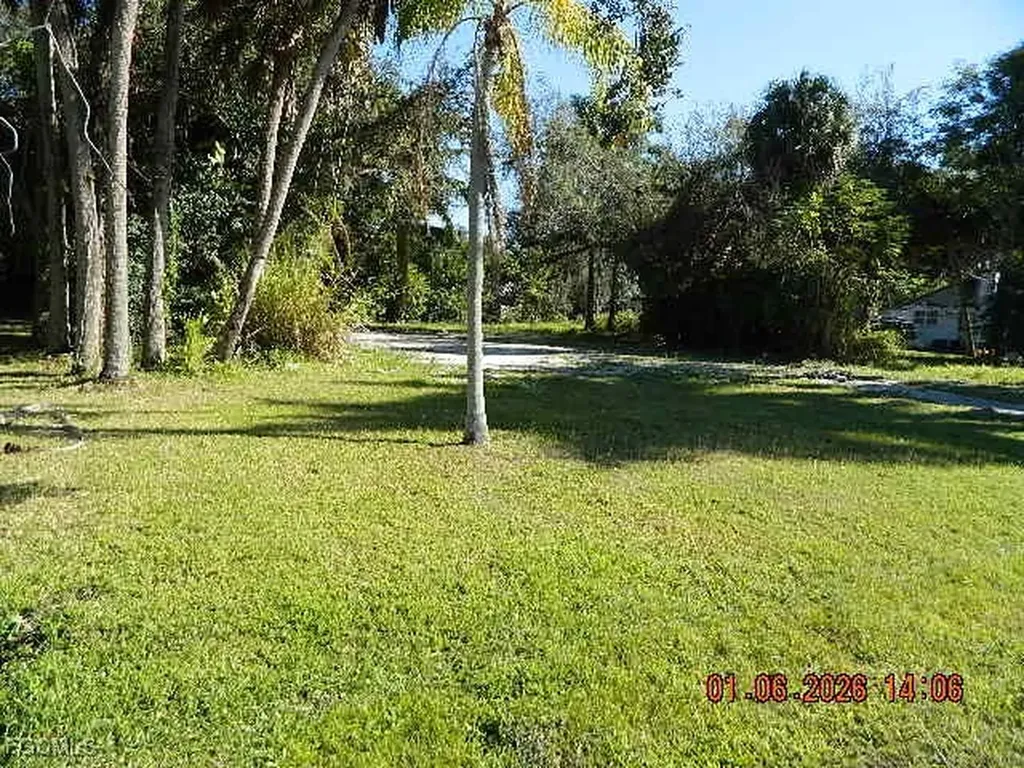 236 Lagoon Drive Fort Myers FL 33905