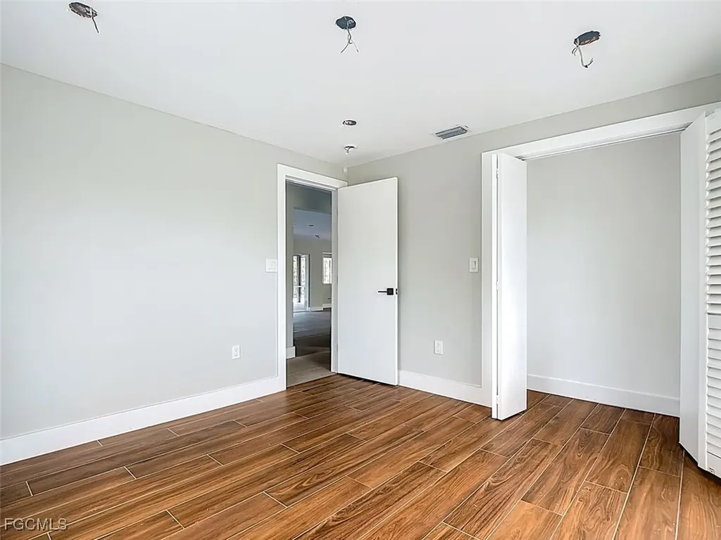 888 Limpet Drive Sanibel FL 33957