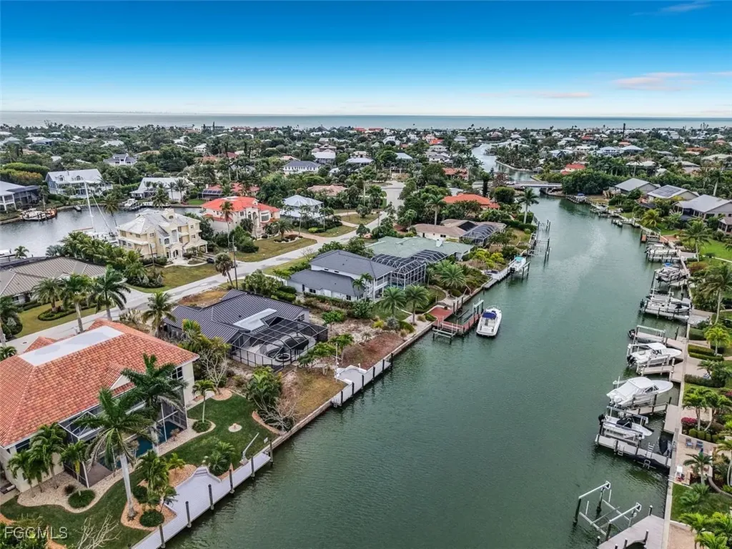 888 Limpet Drive Sanibel FL 33957