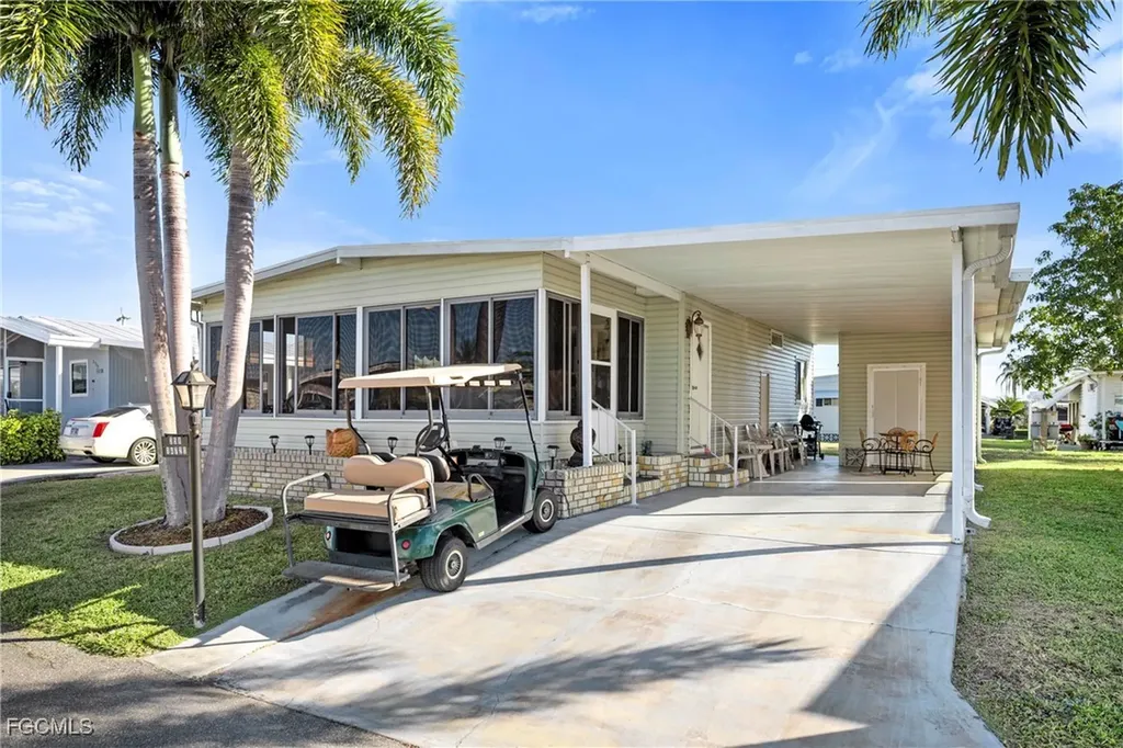 14720 Constitution Way North Fort Myers FL 33917