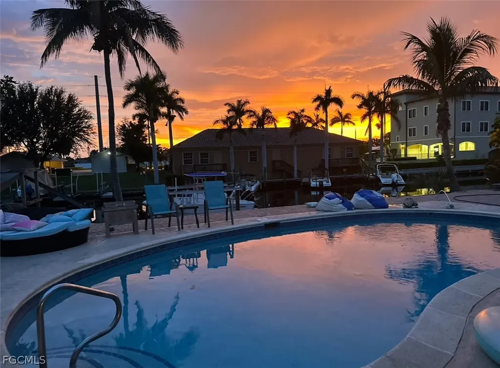 Cape Coral FL, 3704 SE 16th Place