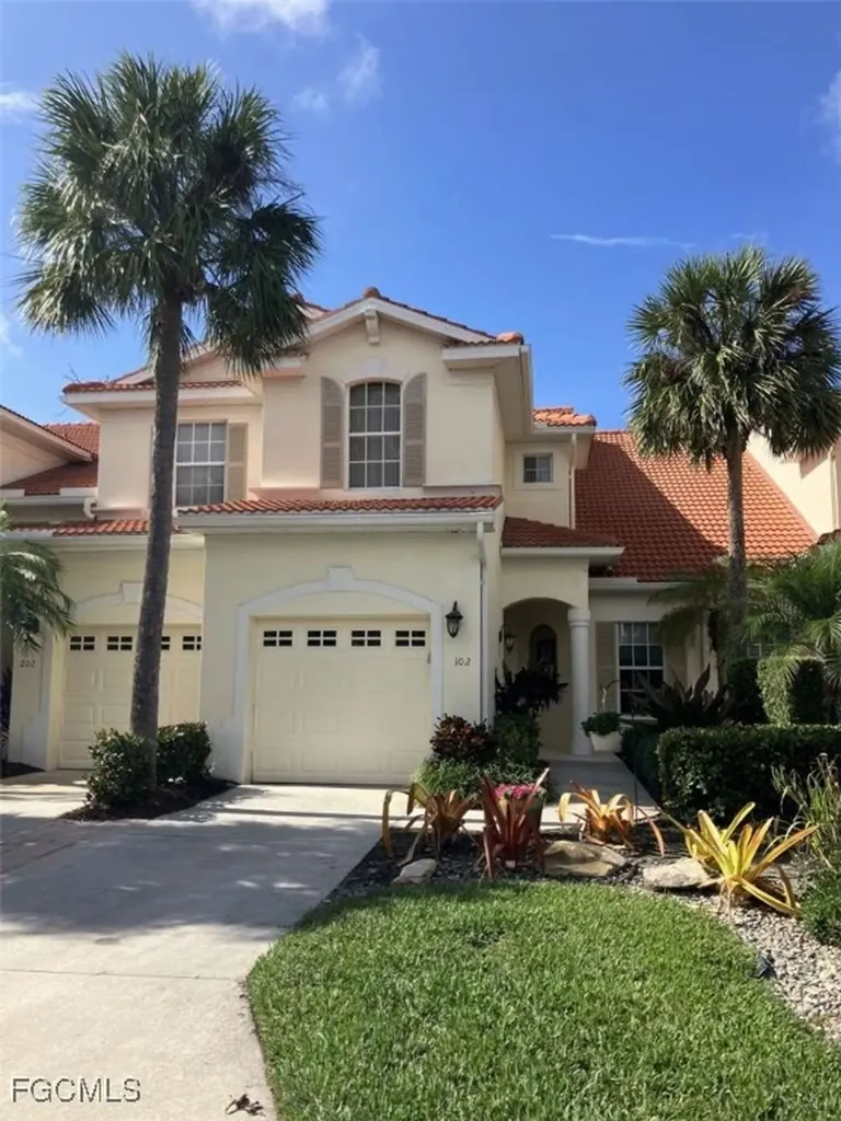 4695 Winged Foot Court Naples FL 34112