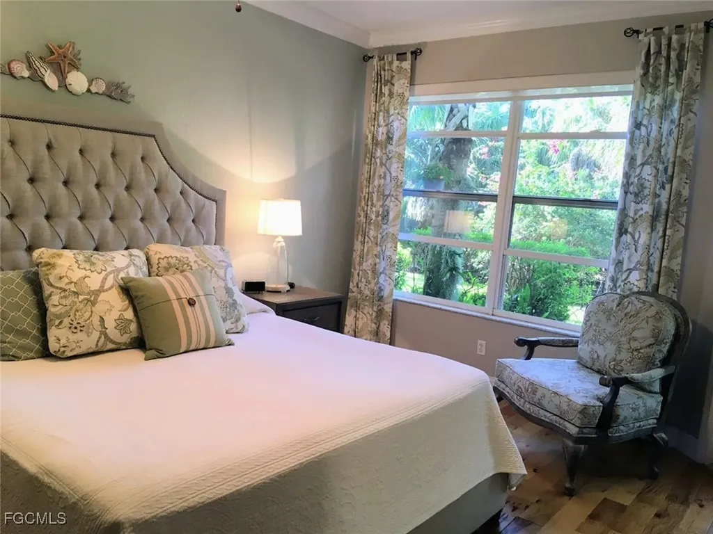 4695 Winged Foot Court Naples FL 34112