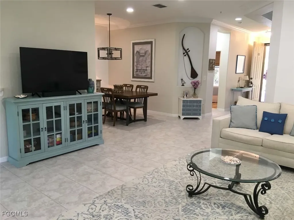 4695 Winged Foot Court Naples FL 34112