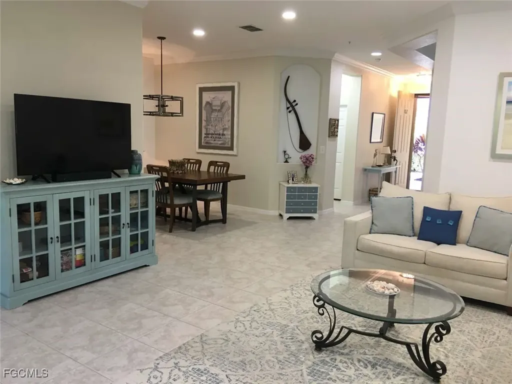 4695 Winged Foot Court Naples FL 34112