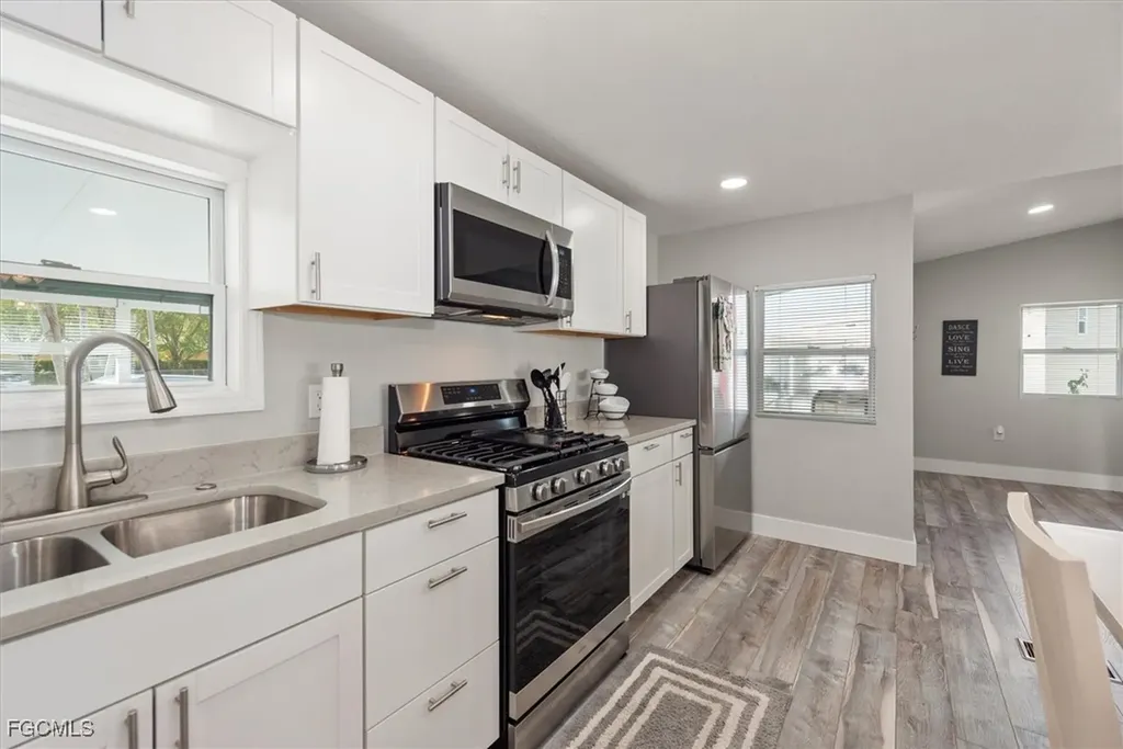 359 Verna Avenue Fort Myers FL 33908