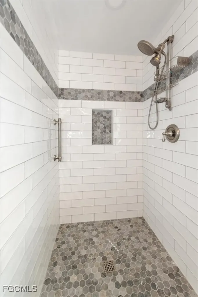 359 Verna Avenue Fort Myers FL 33908