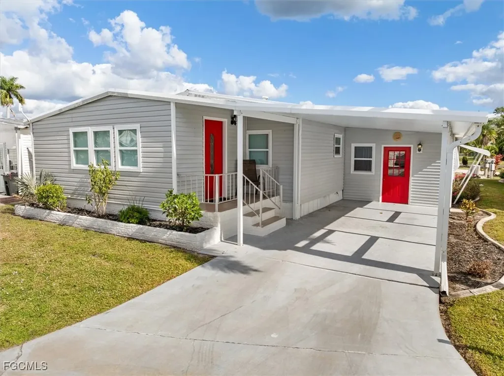 359 Verna Avenue Fort Myers FL 33908