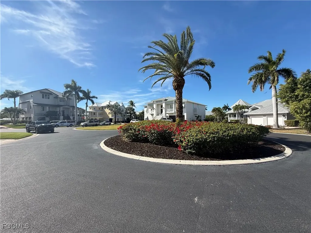 18211 Chesapeake Court Fort Myers FL 33908