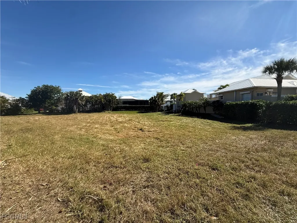 18211 Chesapeake Court Fort Myers FL 33908