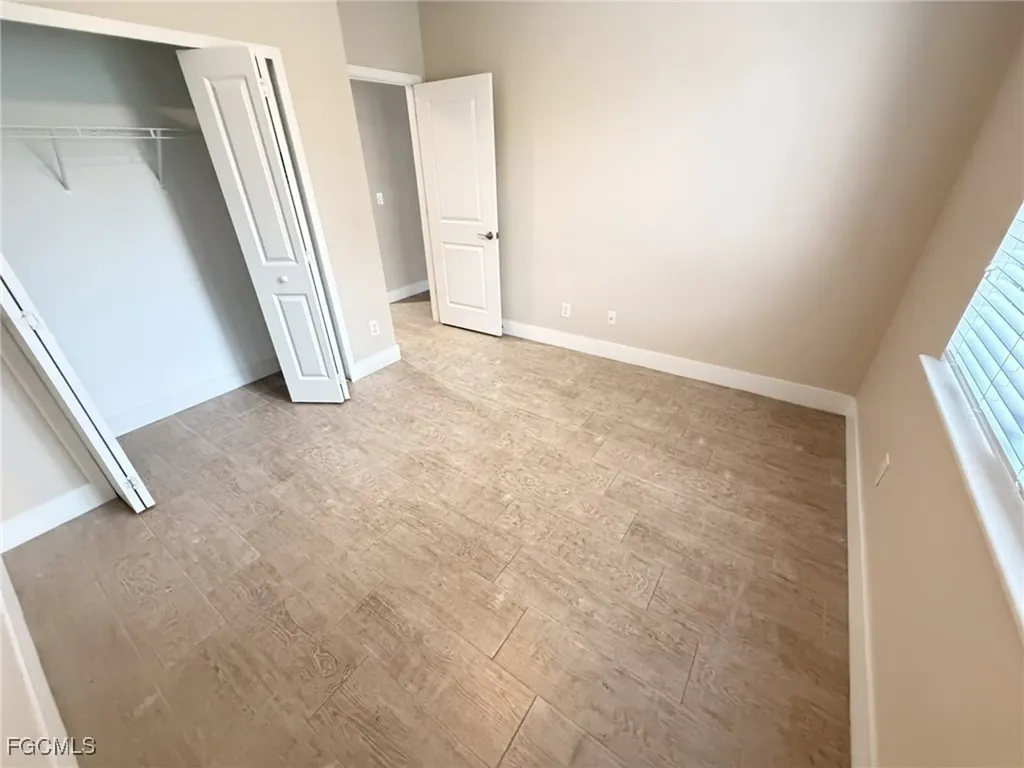 916 SW 7th Avenue Cape Coral FL 33991