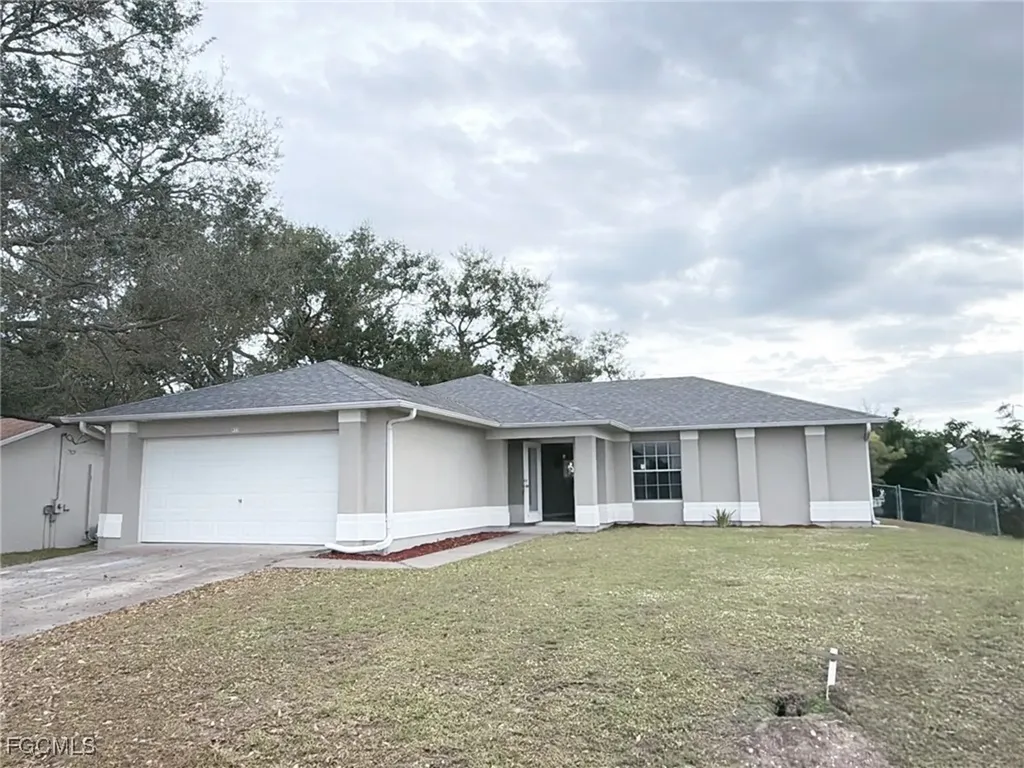 Cape Coral FL, 933 SW 7th Avenue